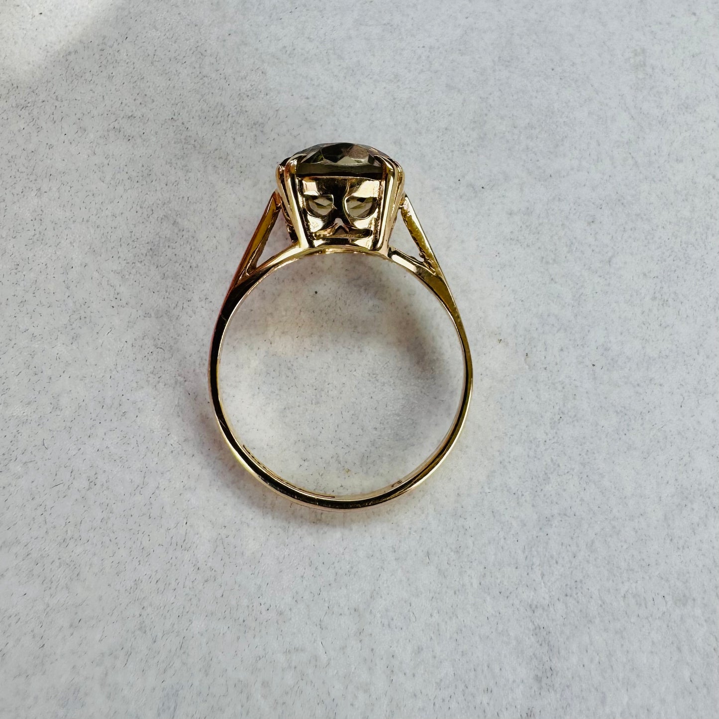 Vintage 1970 Citrine Ring | Yellow Gold | Size L