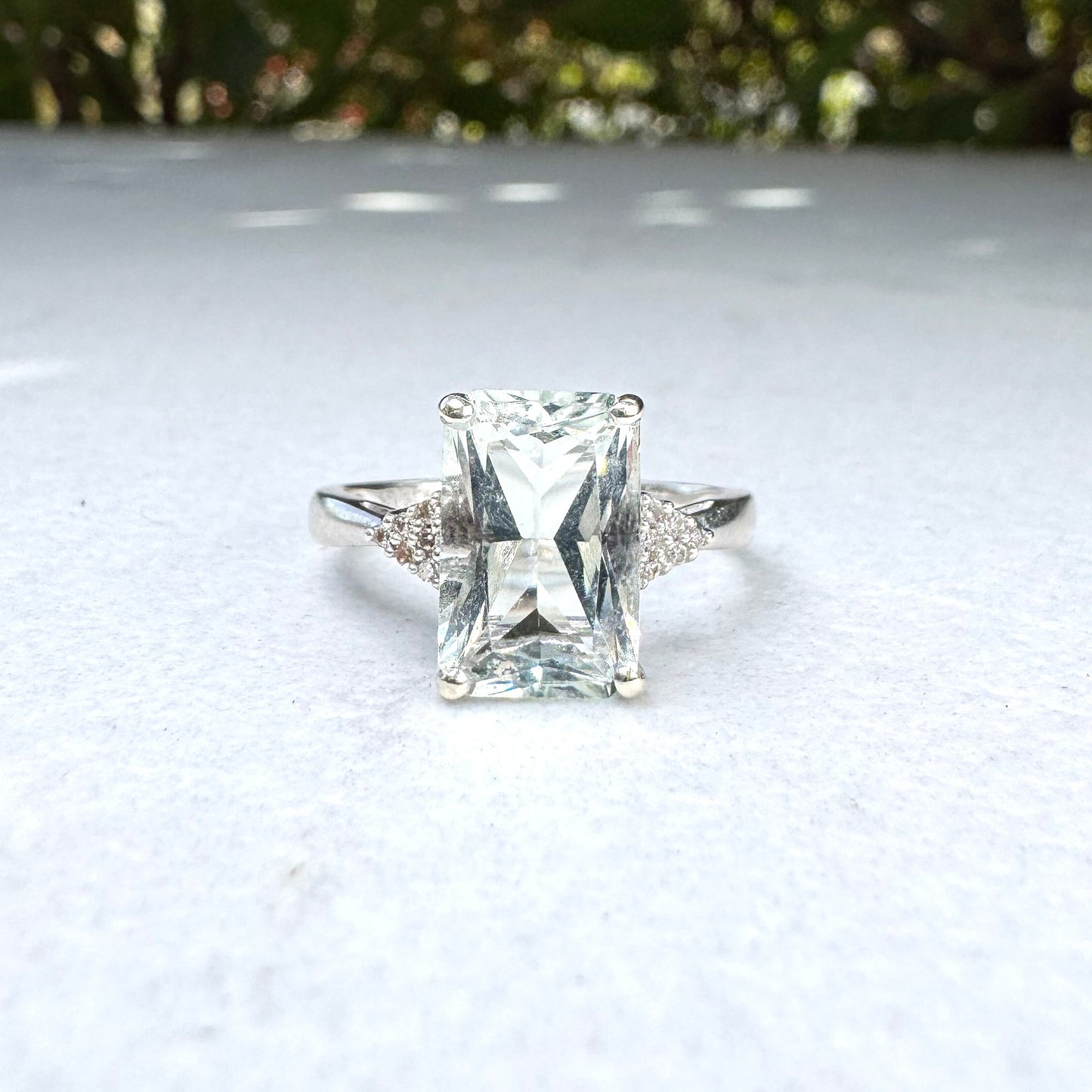 Vintage Pale Green Amethyst & Diamond Ring | White Gold | Size Q