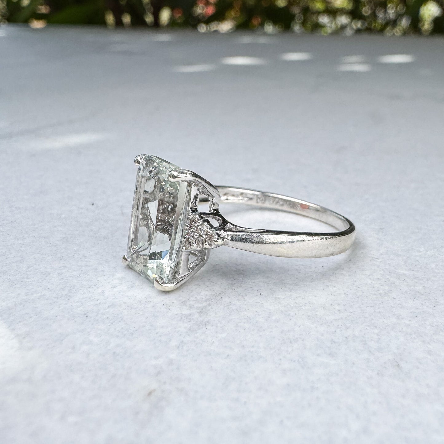 Vintage Pale Green Amethyst & Diamond Ring | White Gold | Size Q