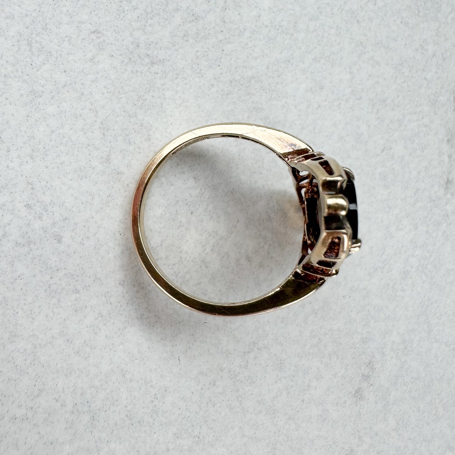 Vintage Black Onyx | Yellow Gold | Size L 1/2