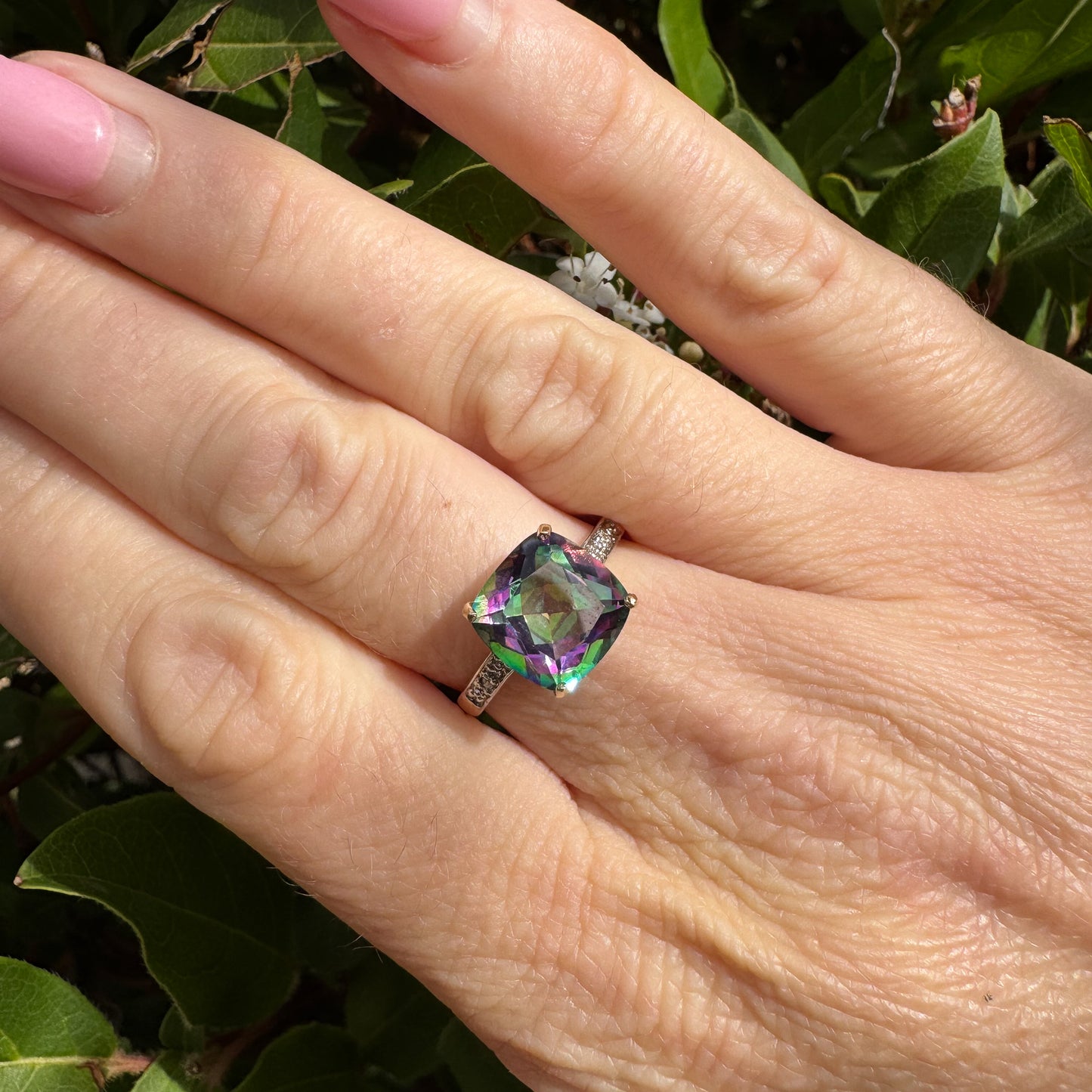 Cushion-Cut Mystic Topaz & Diamond Ring | Yellow Gold | Size P