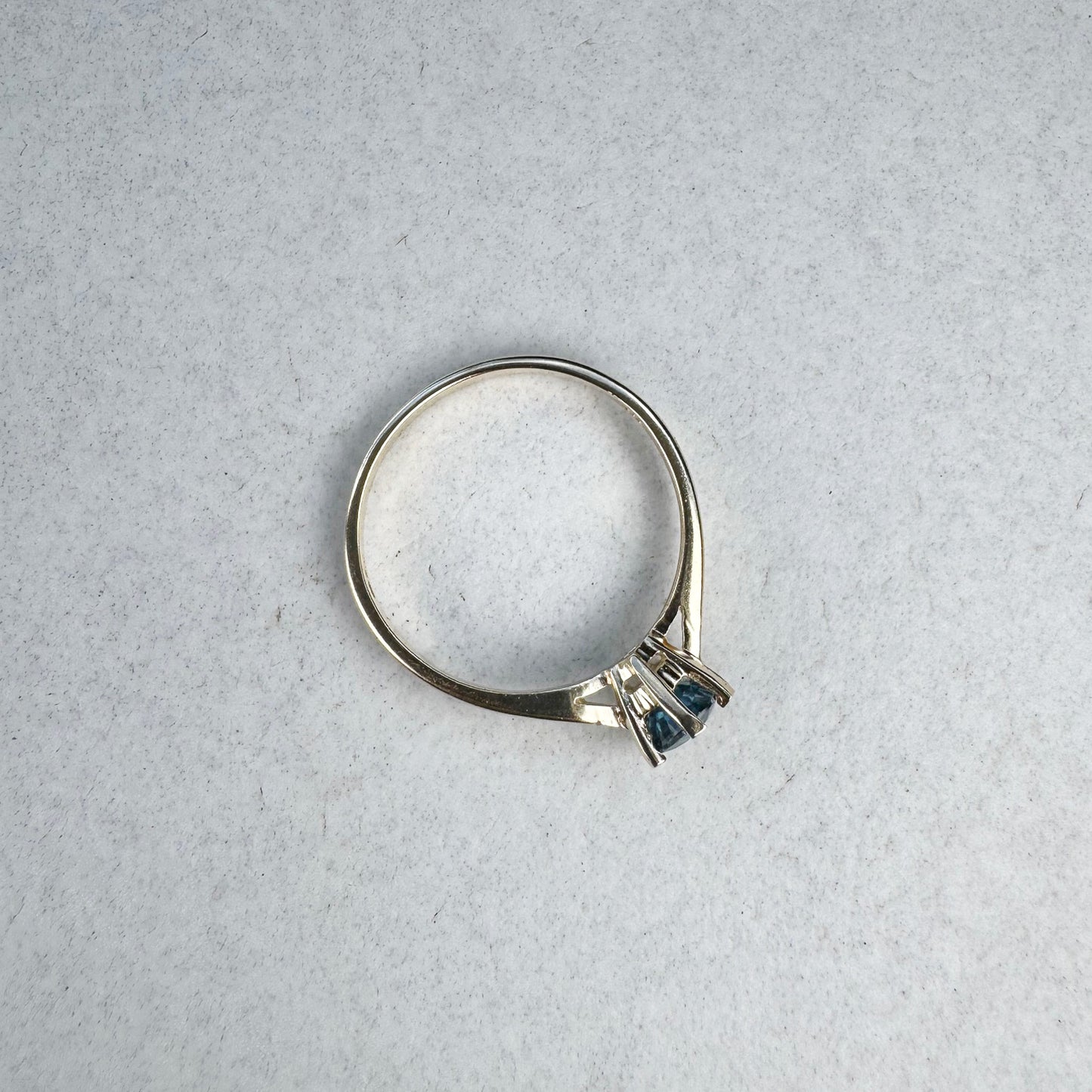 Teal Topaz Solitaire | Yellow Gold | Size P