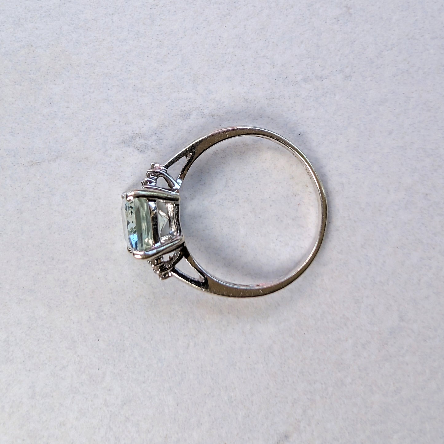 Vintage Pale Green Amethyst & Diamond Ring | White Gold | Size Q