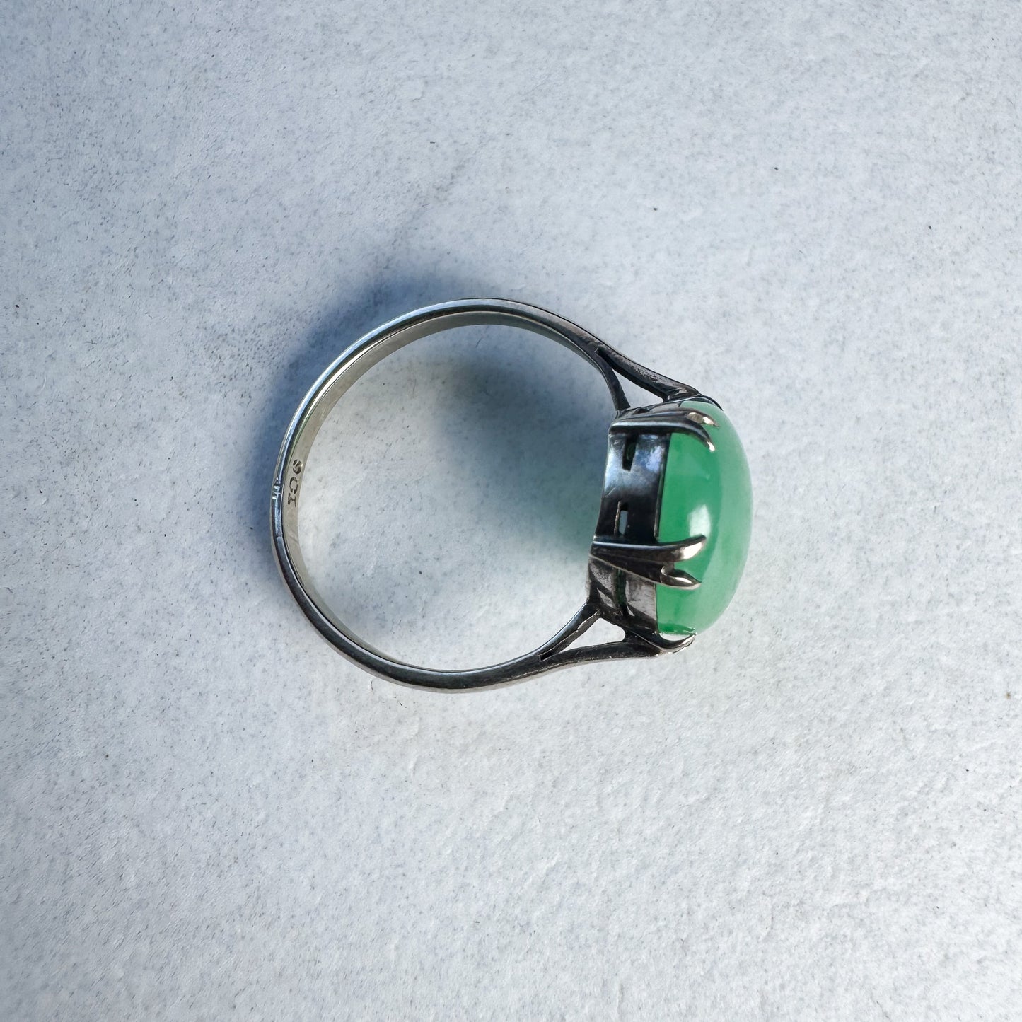 Natural Cabochon Jadeite | White Gold | Size K 1/2