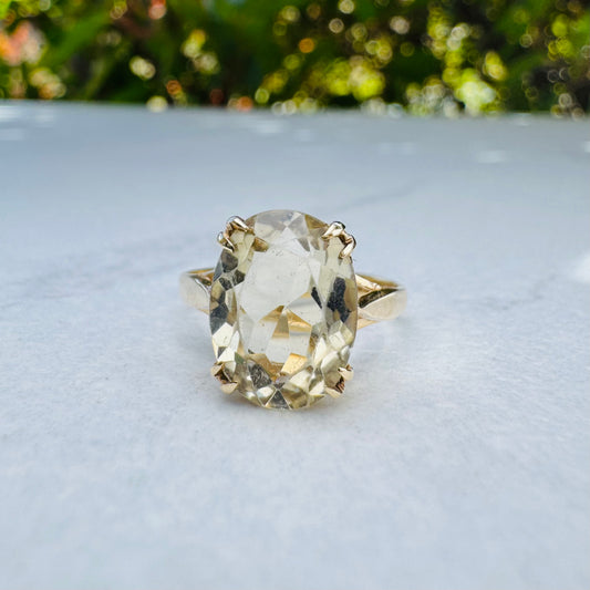 Vintage 1970 Citrine Ring | Yellow Gold | Size L