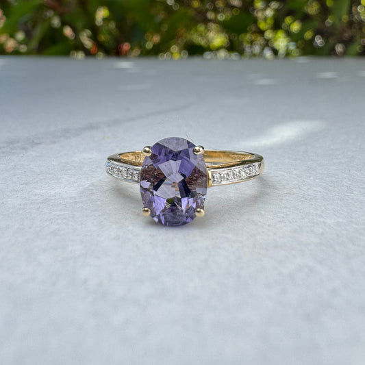 Purple Iolite and Diamond Ring | Yellow Gold | Size P